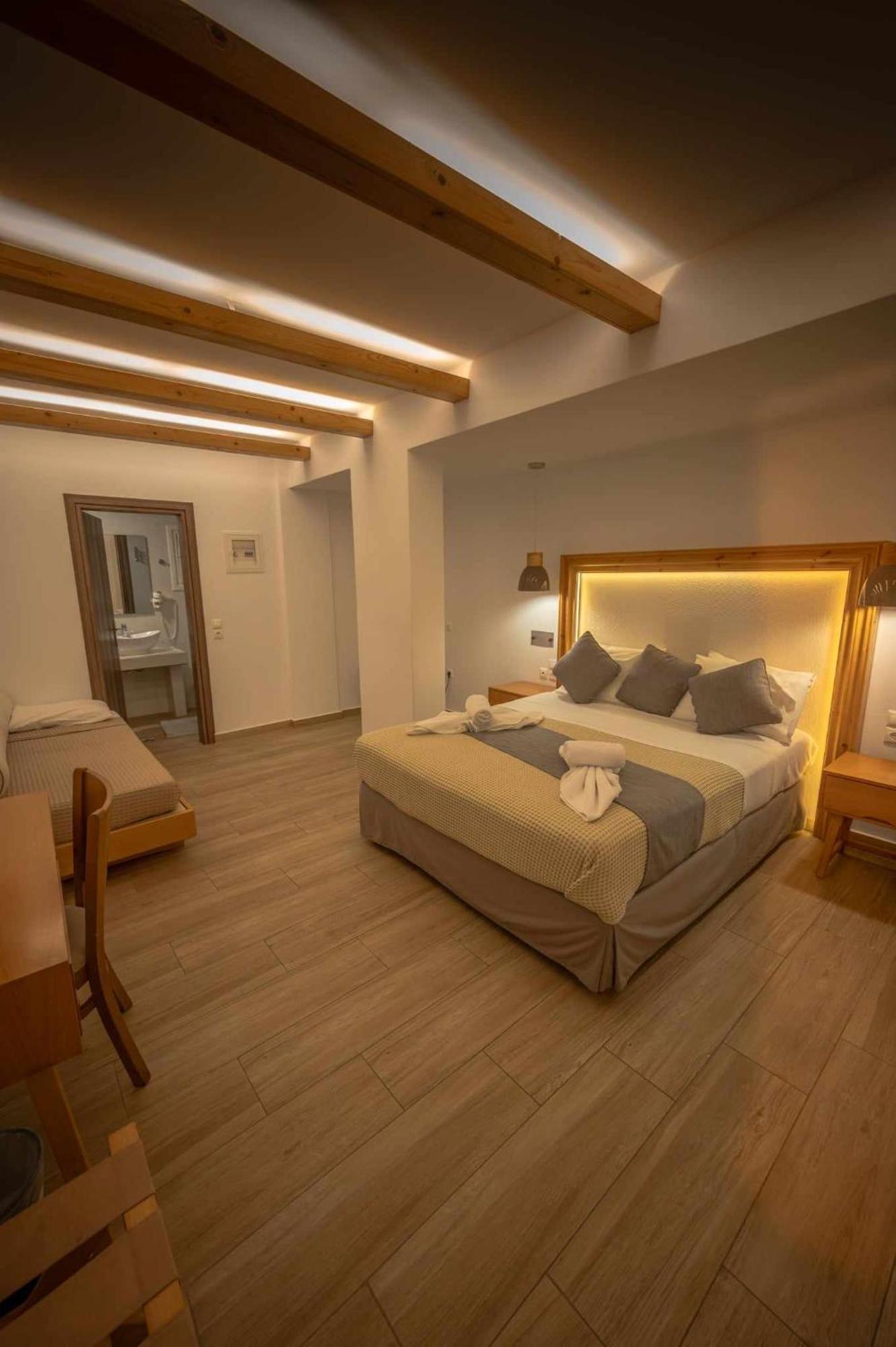Karidis Hotel Kamari  Luaran gambar