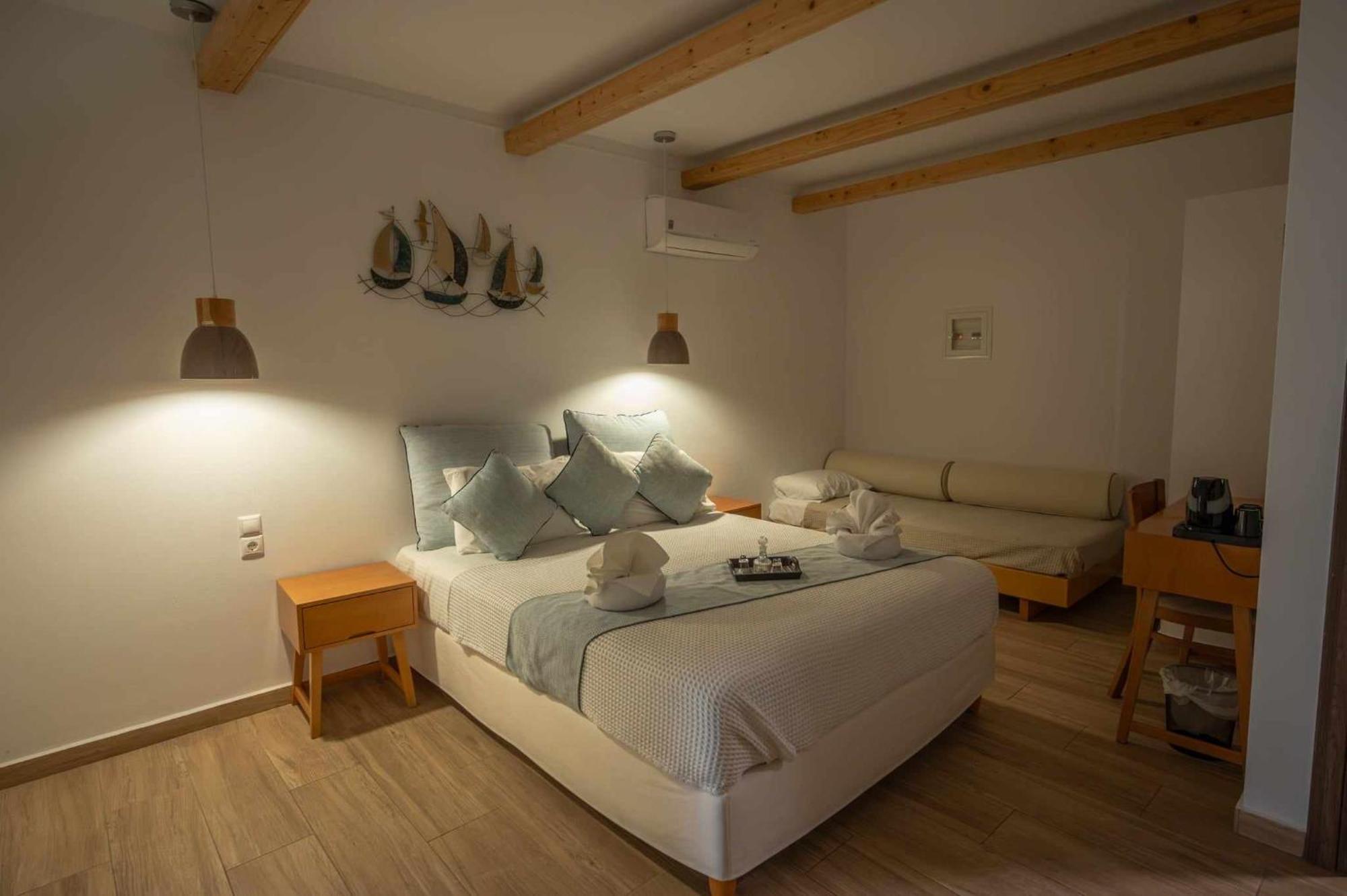 Karidis Hotel Kamari  Luaran gambar