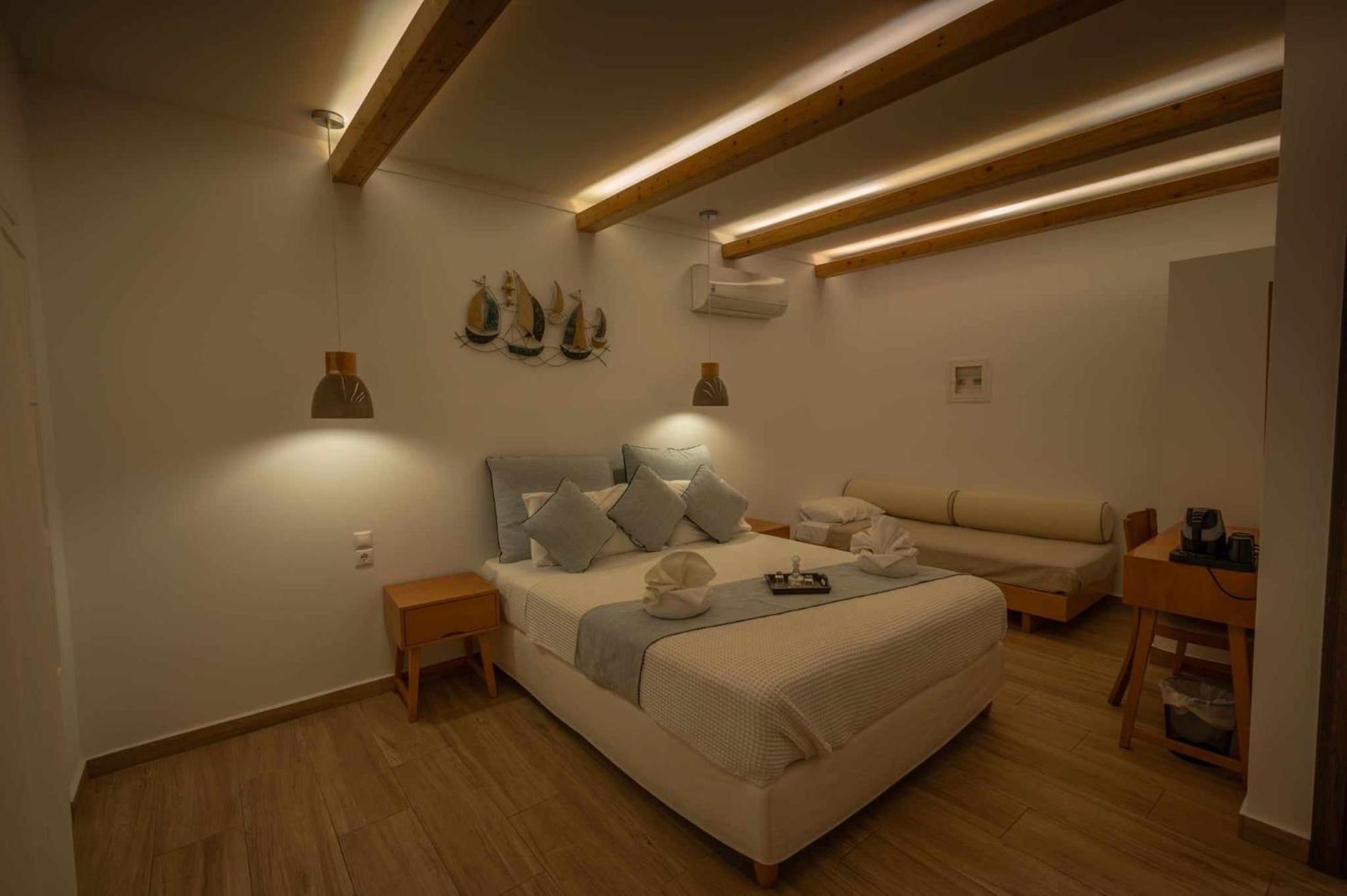 Karidis Hotel Kamari  Luaran gambar