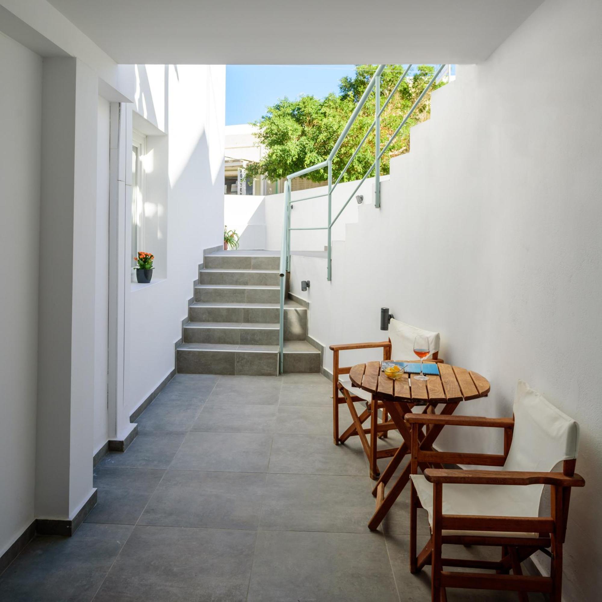Karidis Hotel Kamari  Luaran gambar