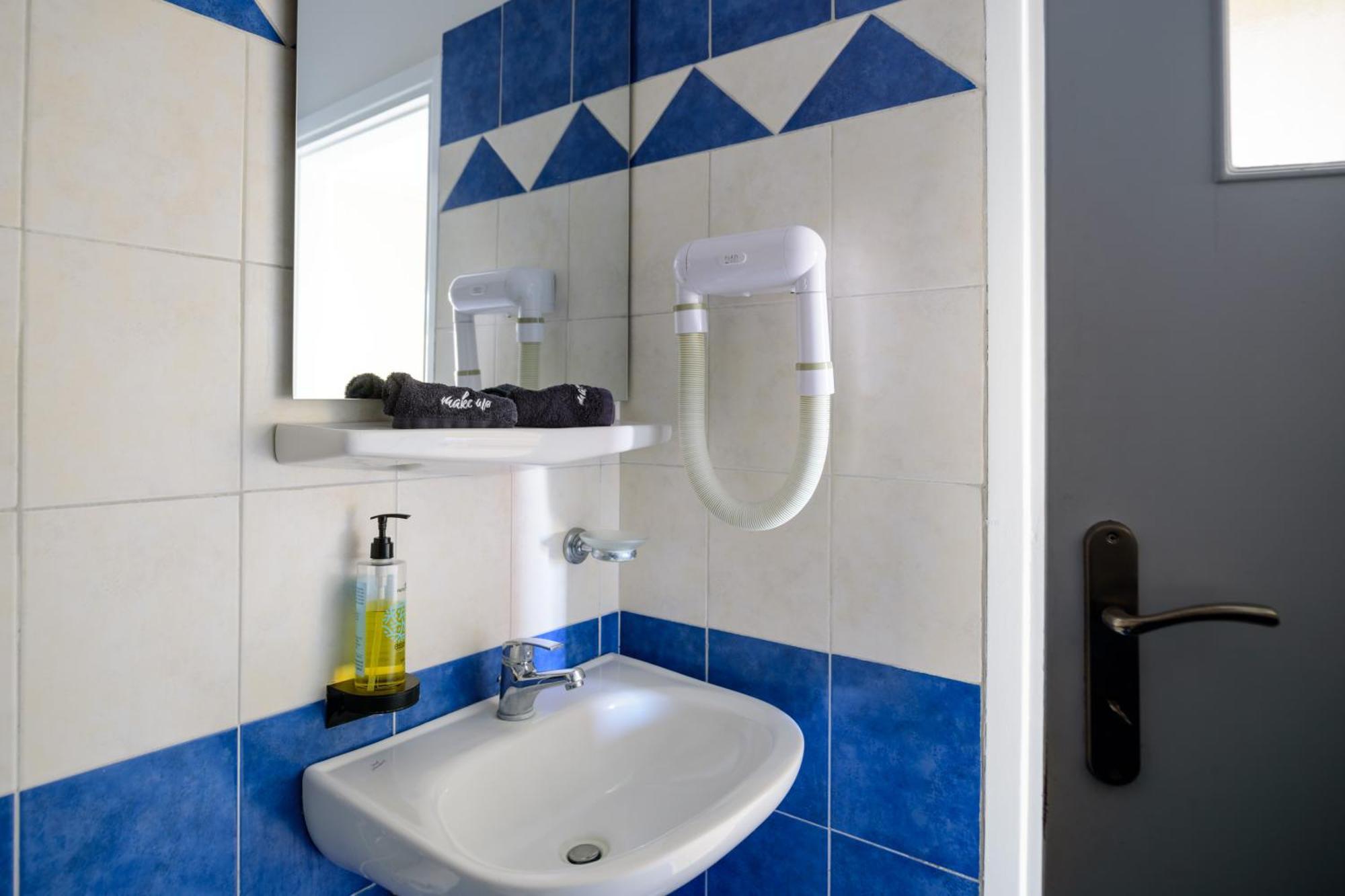 Karidis Hotel Kamari  Luaran gambar